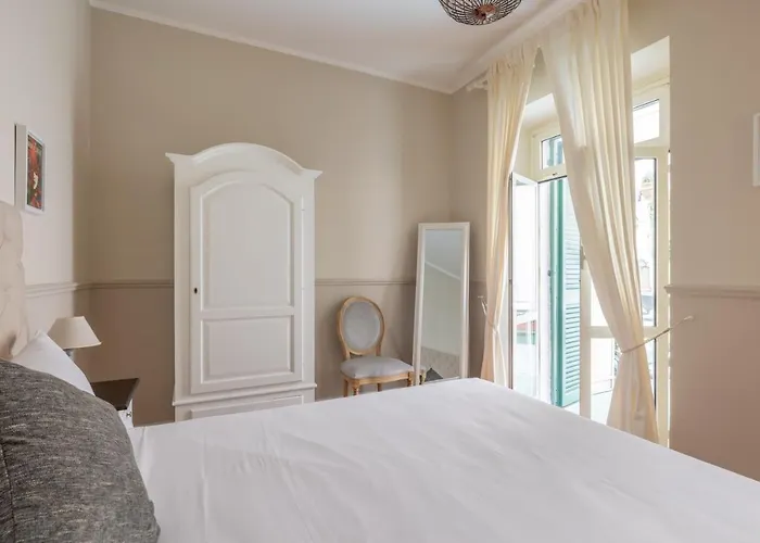 Charming With Patio A Few Steps From Colosseum Apartment Rom