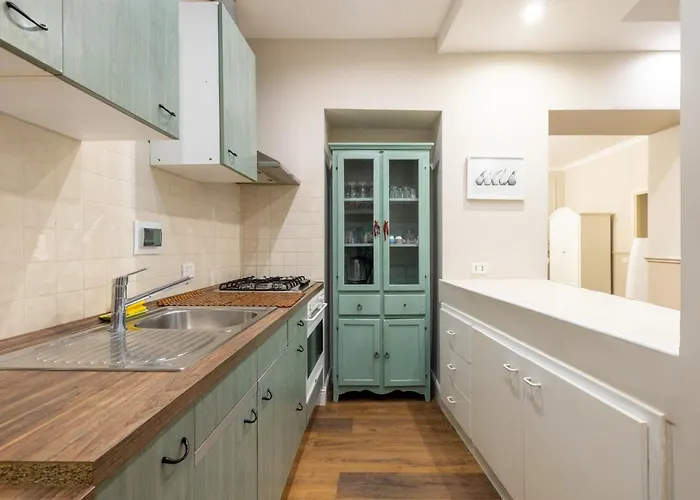 Apartment Charming With Patio A Few Steps From Colosseum *